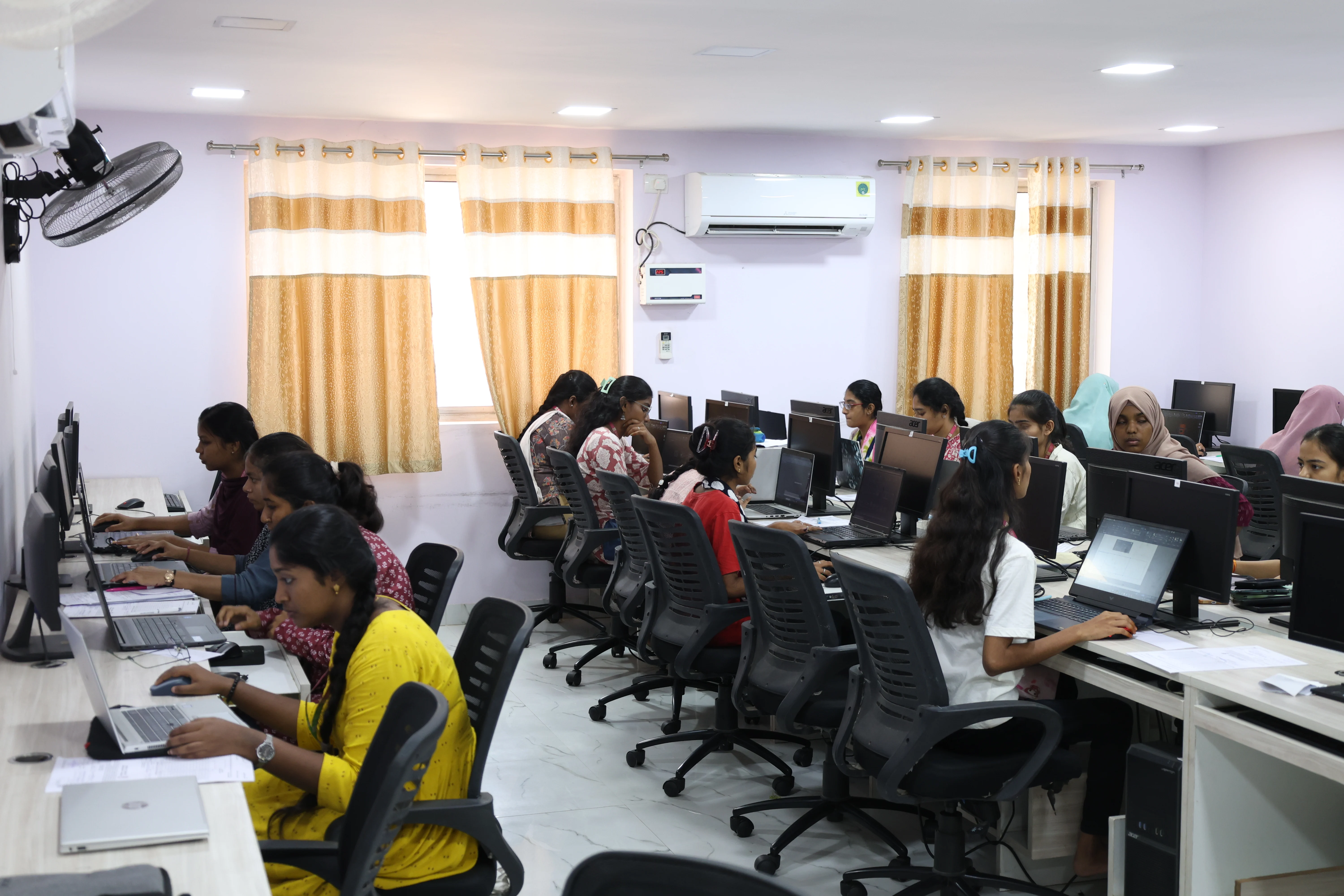 Computer Lab System